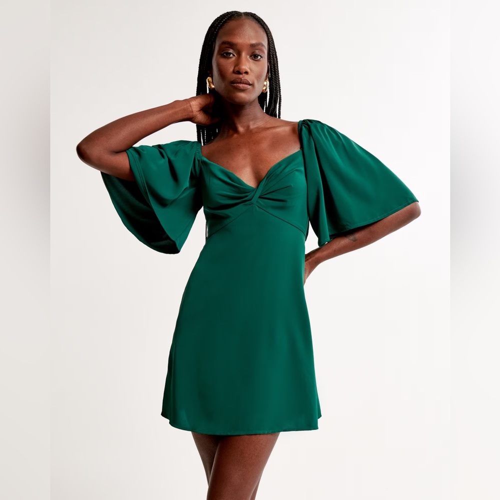 NAVY Abercrombie Angel Sleeve Mini Short/Romper